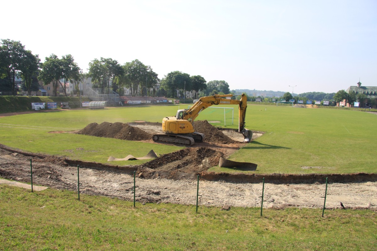 Remont miejskiego stadionu