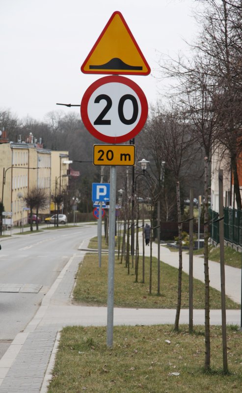 Oznakowanie pionowe i poziome na terenie gminy