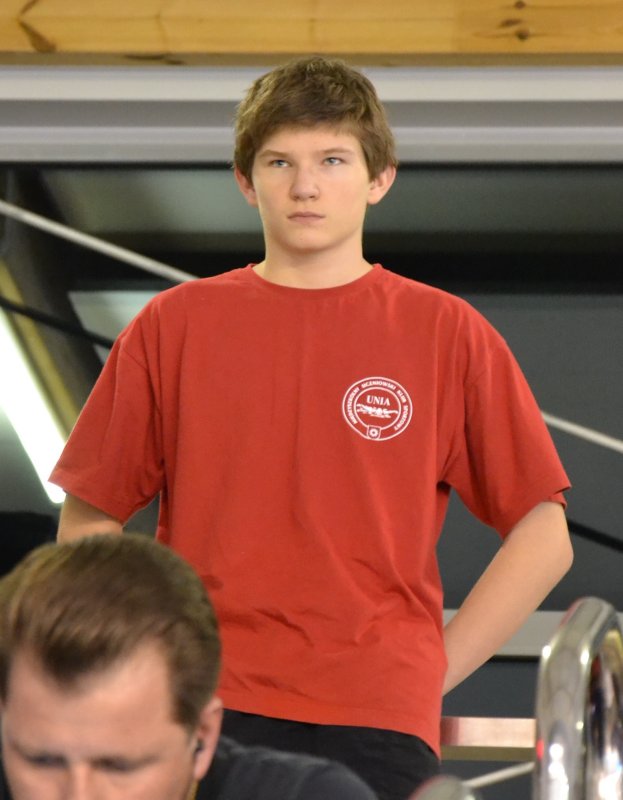 Rewelacyjne wyniki Karola Kowalskiego z MUKS "UNIA" w Zimowych Mistrzostwach Polski Juniorów 15-letnich w pływaniu.