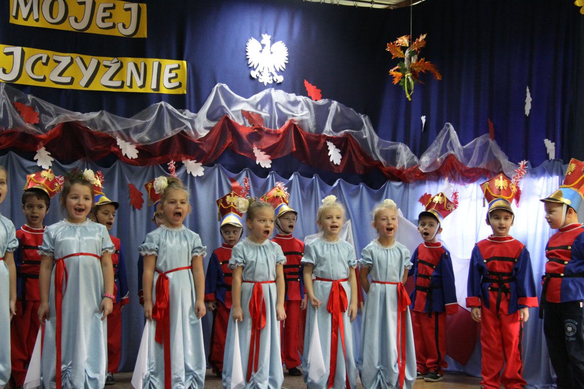  Lekcja historii w przedszkolu  pt. „ Mojej Ojczyźnie...”