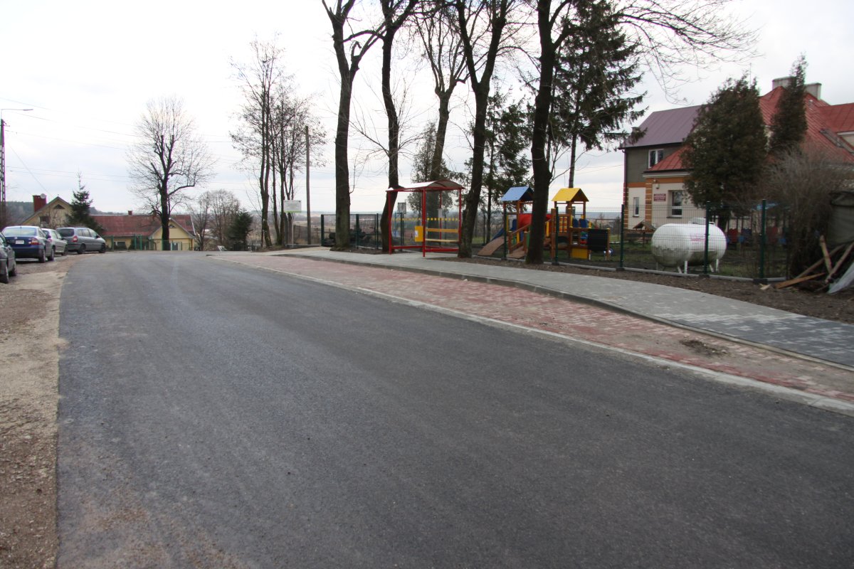 Zmodernizowane drogi w Mikułowicach