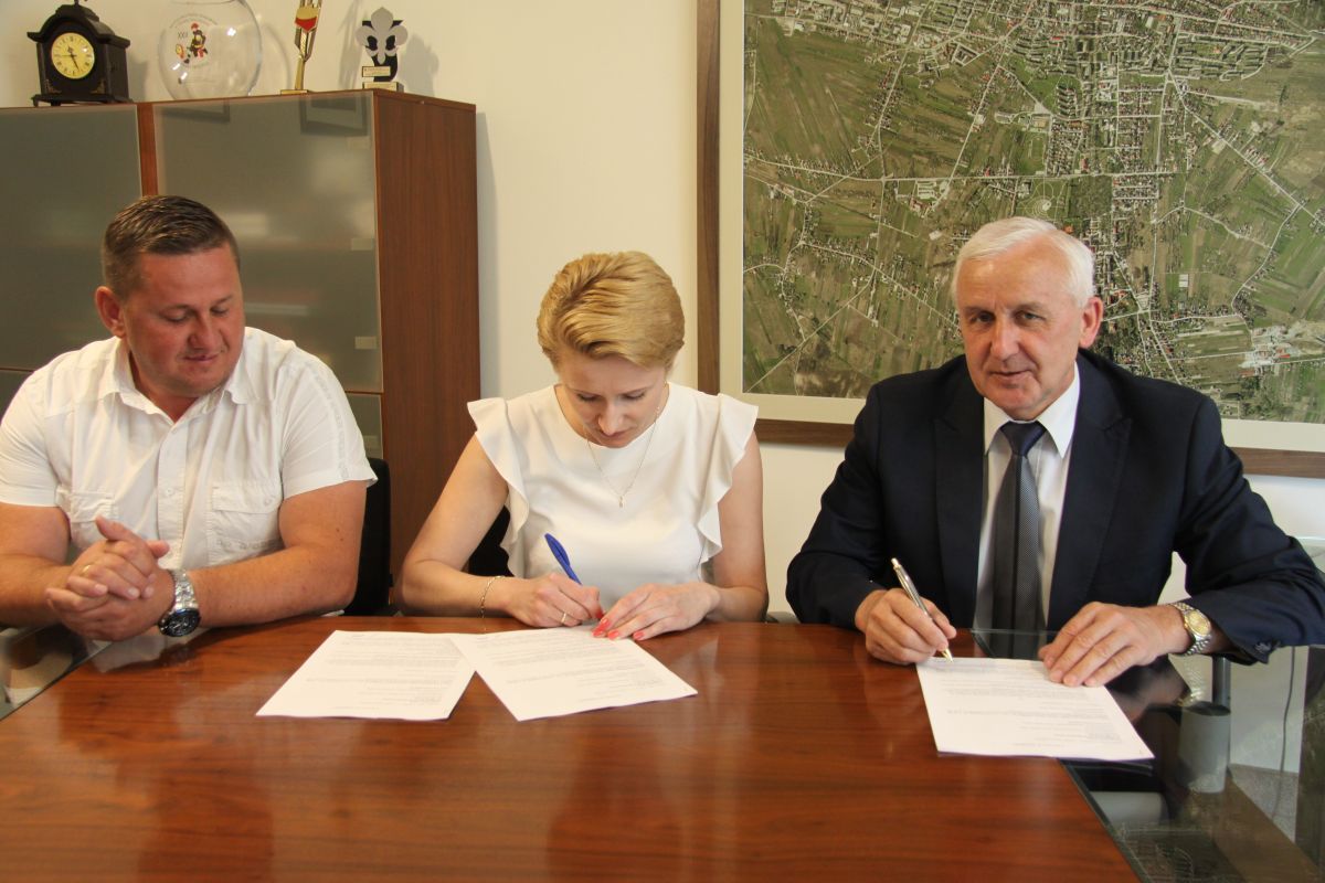 Łącznik dla ulic Grotta i 1 Maja