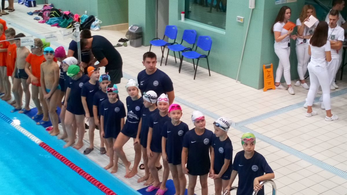 NAJMŁODSI ZAWODNICY MUKS UNIA NA ZAWODACH W STASZOWIE