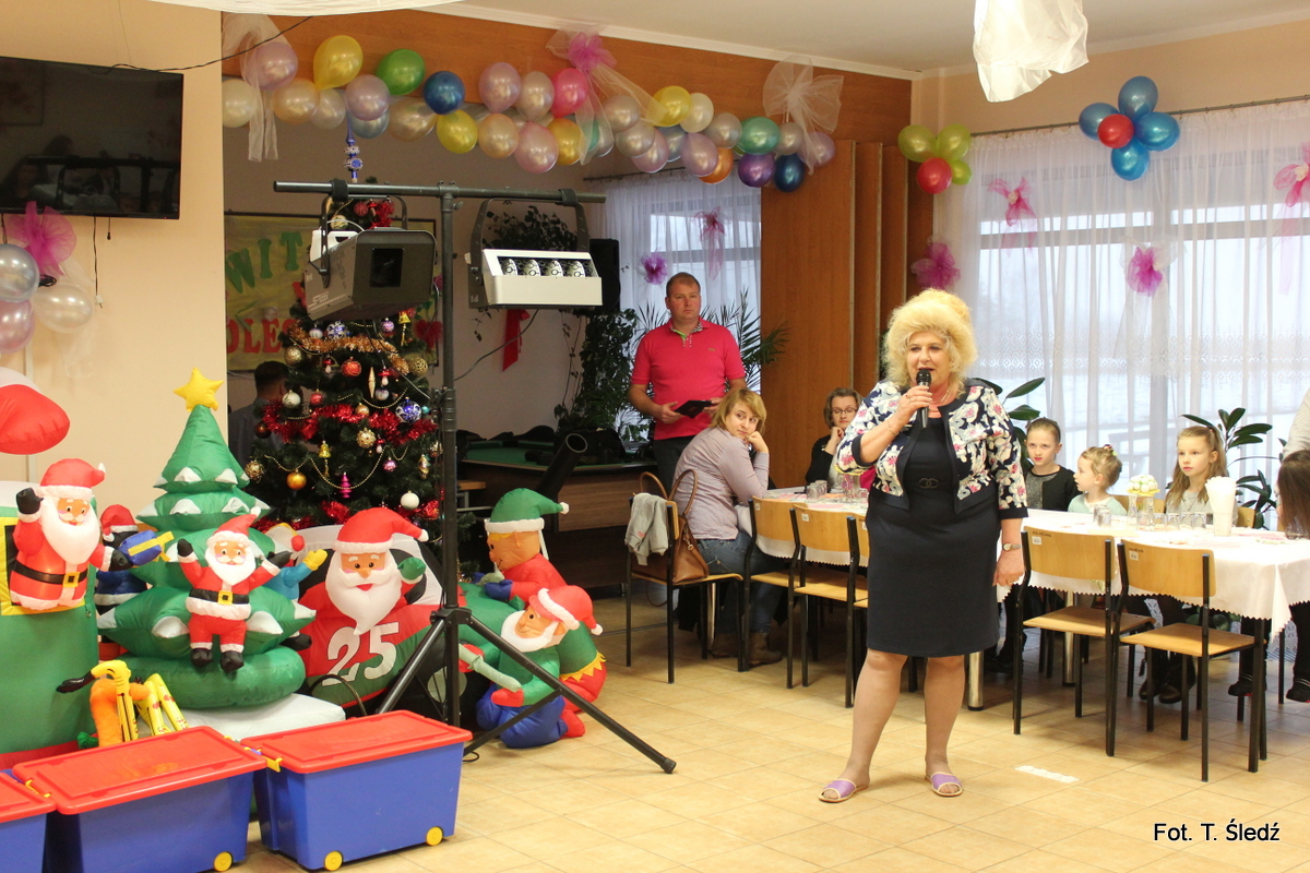 mt_gallery:Zabawa dla dzieci w Oleszkach