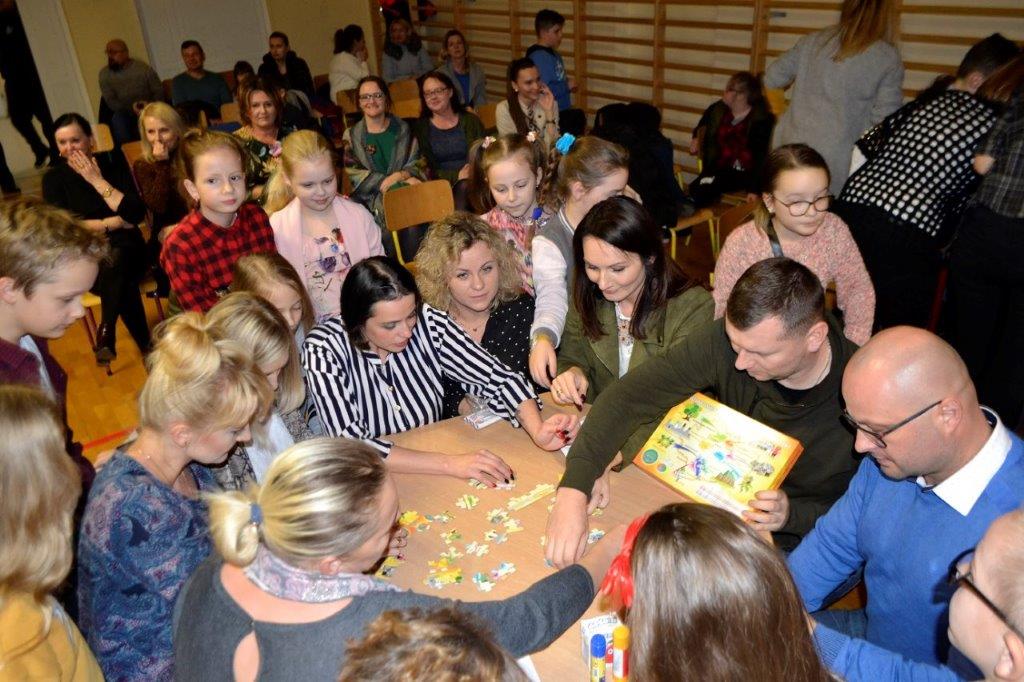  Uroczyste otwarcie pracowni ekologiczno-przyrodniczej w Publicznej Szkole Podstawowej Nr 1 w Busku-Zdroju