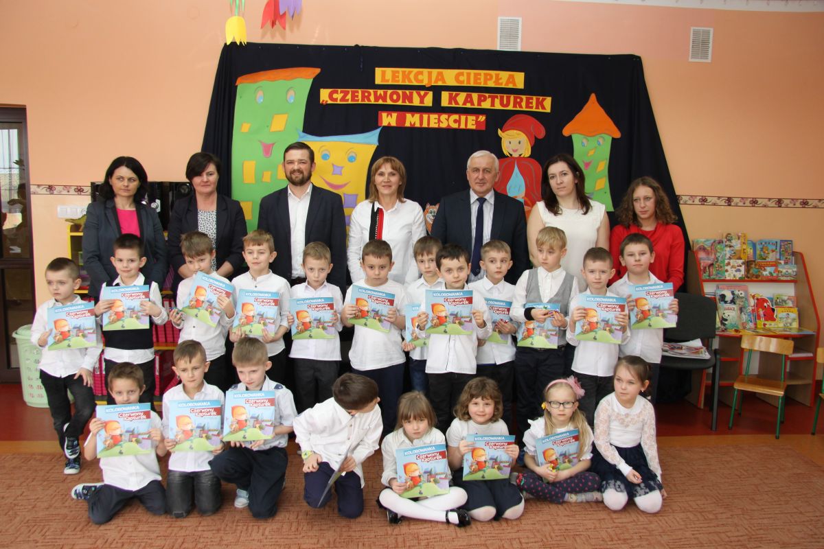 Czerwony Kapturek uczył przedszkolaki