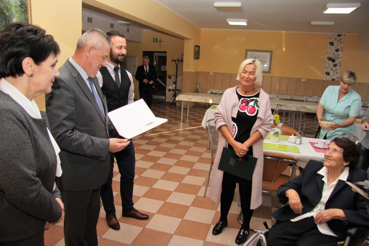 mt_gallery:100 lat pani Ireny Jasińskiej