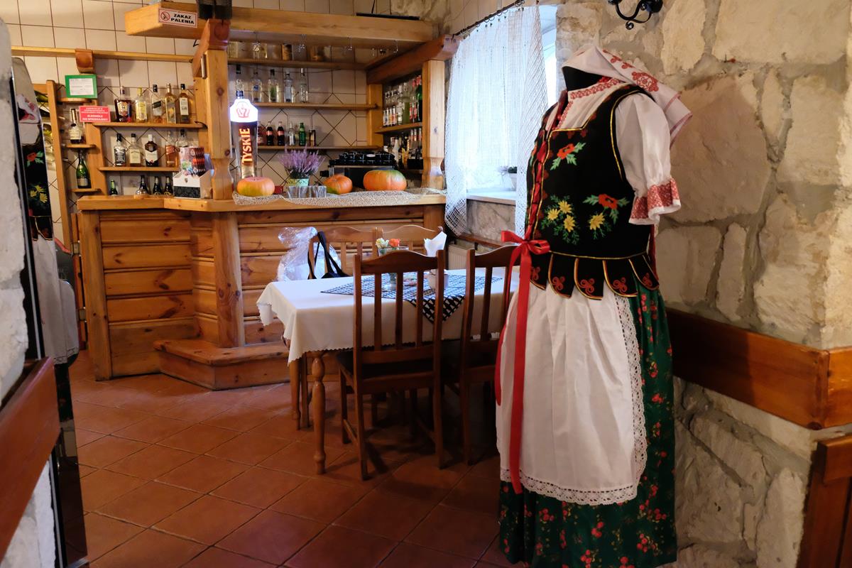 Stroje ludowe w „Zamku Dersława"