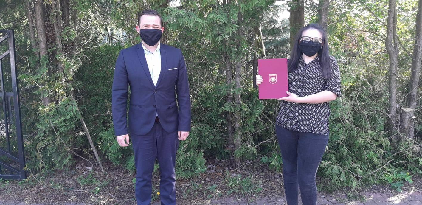 Podziękowania dla Pani Klaudii Golonce oraz wszystkim tym, którzy bezinteresownie włączyli się do akcji "Busko walczy z koronawirusem"