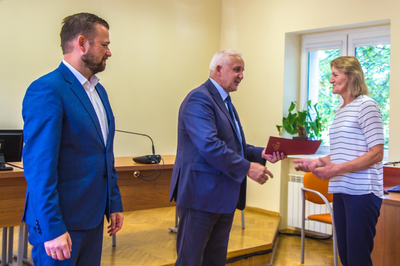 Awansowali na nauczycieli mianowanych