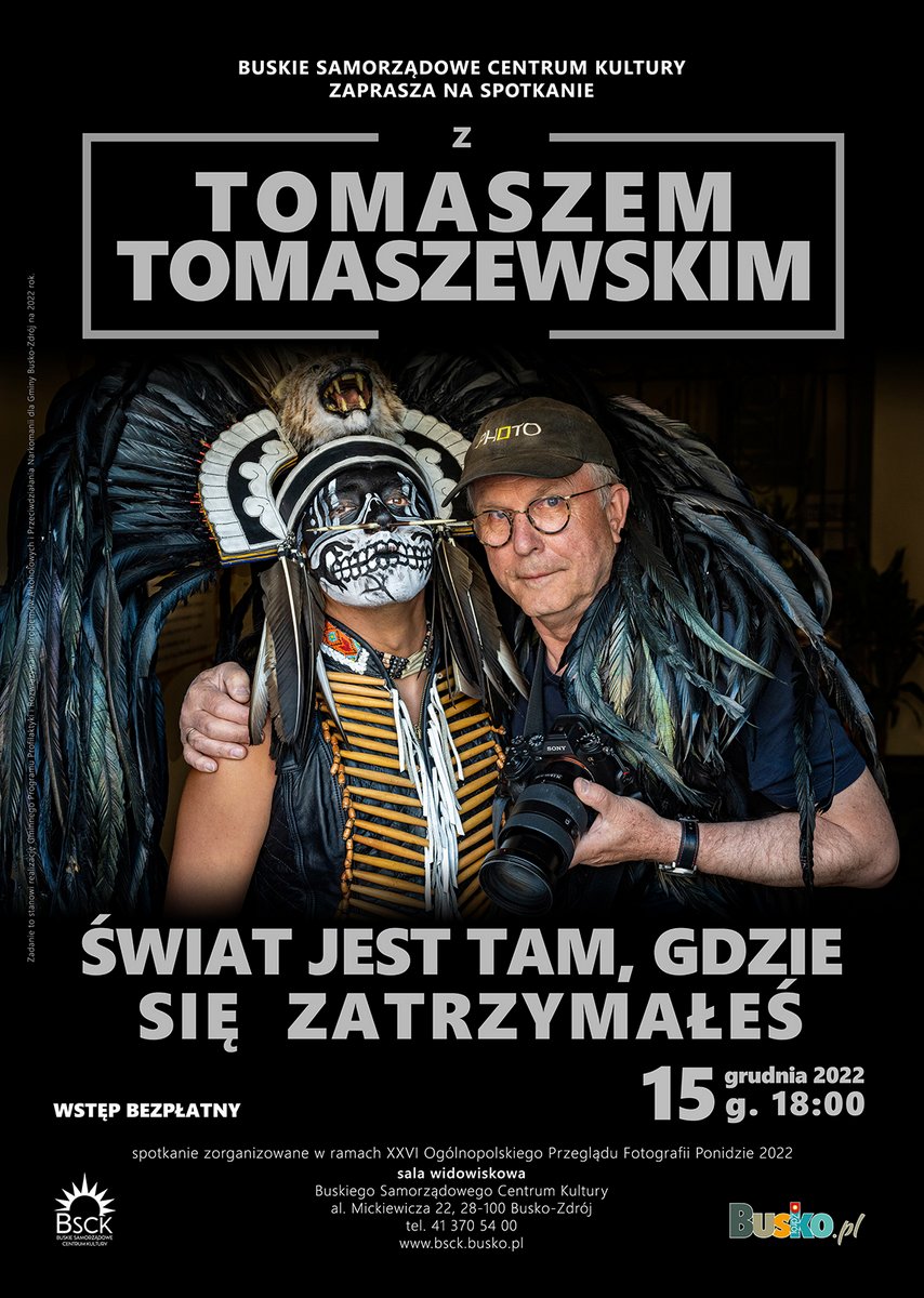 plakat promujący spotkanie z fotografikiem Tomaszem Tomaszewskim