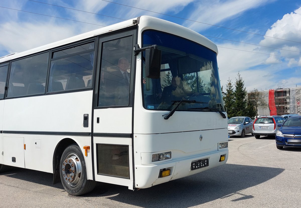 Przekazanie autobusu dla miasta Chmielnik 