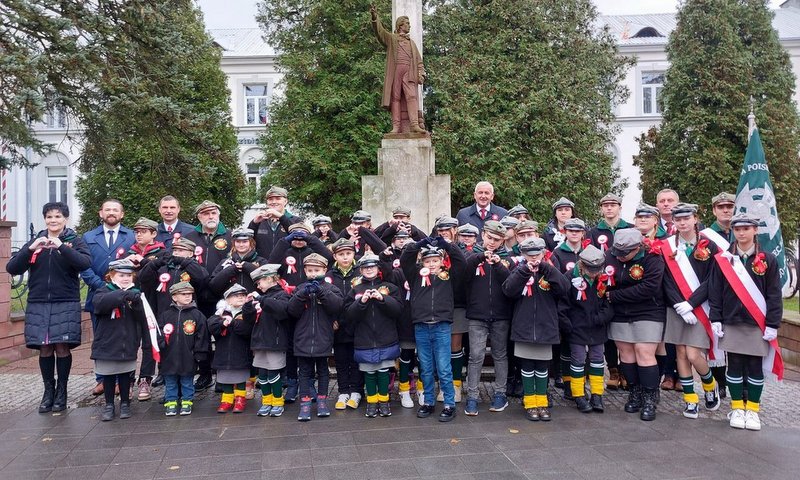 Obchody Święta Niepodległości 2023 w Busku Zdroju 006