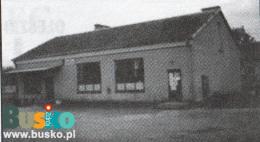 budynek sklepu i świetlicy