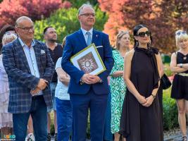 Odsłonięcie Festiwalowego Słoneczka Jacka Rogali