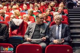 Janusz Knap, prezes Radia Kielce wśród publiczności w sali BSCK tuż przed koncertem