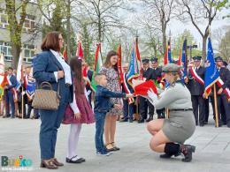 Delegacje składają wiązanki pod pomnikiem Kościuszki
