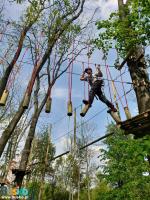 Park linowy Małpi Gaj w Busku-Zdroju - na zdjęciu jedna z przeszkód