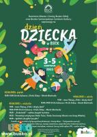 Plakat promujący dzień dziecka w BSCK - zielone tło, grafika z dziećmi 