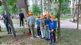 28560752819597645708603861600689926875939980n