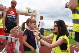 Na bieżni najmłodsi uczestnicy biegu