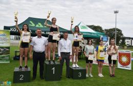 Ceremonia wręczenia nagród dla najmłodszych uczestników biegu