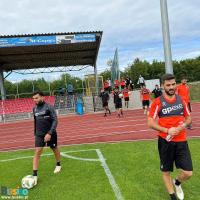 Pierwszoligowa drużyna cypryjska Karmiotissa FC przygotowująca się do treningu