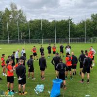 Zebranie i omówienie zadań taktycznych drużyny Karmiotissa FC