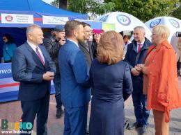 Zdjęcie przedstawia Strefę Zdrowia w Busku-Zdroju w ramach projektu ZDROWE ŻYCIE w dn. 24-25.09.2022 Zdjęcie przedstawia Strefę Zdrowia w Busku-Zdroju w ramach projektu ZDROWE ŻYCIE w dn. 24-25.09.2022