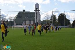 uczestnicy biegów przełajowych