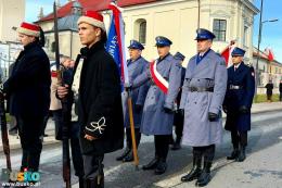 Uczestnicy obchodów Święta Niepodległości w Busku-Zdroju