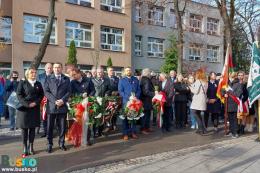 Uczestnicy obchodów Święta Niepodległości w Busku-Zdroju