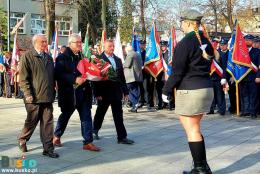 Uczestnicy obchodów Święta Niepodległości w Busku-Zdroju
