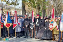 Uczestnicy obchodów Święta Niepodległości w Busku-Zdroju