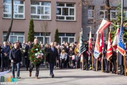 Uczestnicy obchodów Święta Niepodległości w Busku-Zdroju
