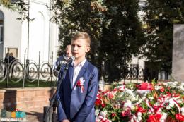 Uczestnik obchodów Święta Niepodległości w Busku-Zdroju