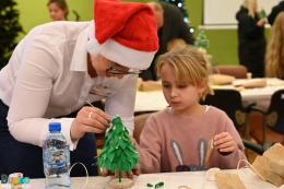 Uczestnicy warsztatów mikołajkowych w BSCK