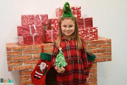 Uczestniczka warsztatów mikołajkowych w BSCK