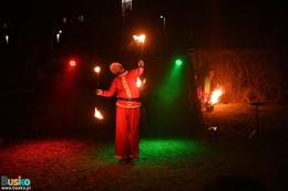 Mikołajkowy pokaz ogni i iluminacji przed BSCK