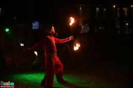 Mikołajkowy pokaz ogni i iluminacji przed BSCK