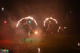 Mikołajkowy pokaz ogni i iluminacji przed BSCK