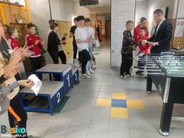 Rozdanie nagród oraz upominków kolejno według miejsc od 8 do 1. 