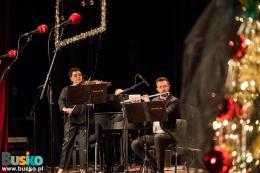 artyści na scenie BSCK  podczas Gali Sylwestrowej