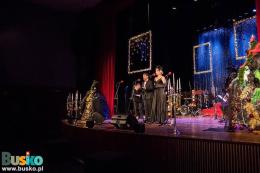 artyści na scenie BSCK  podczas Gali Sylwestrowej