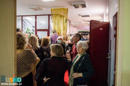 Uczestnicy Gali Sylwestrowej w holu głównym BSCK