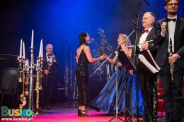 Joanna Nawrot przyjmuje podziękowania od Katarzyny Legawiec