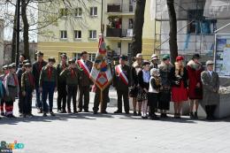 Uczestnicy Marszu Katyńskiego na al. Mickiewicza