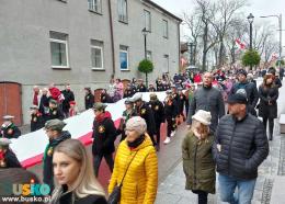 Obchody-wita-Niepodlegoci-2023-w-Busku-Zdroju-013