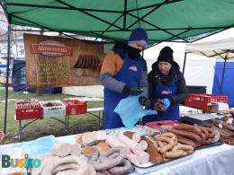 Stoiska podczas kiermaszu Bożonarodzeniowego