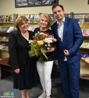 Pani dyrektor biblioteki z gościem